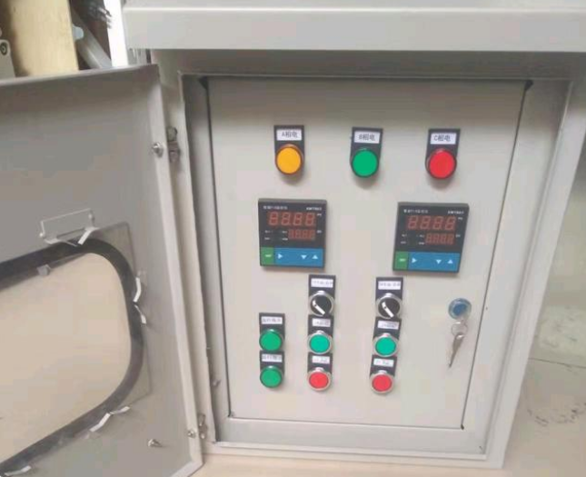 16799014593002.png 电伴热带控制器.png